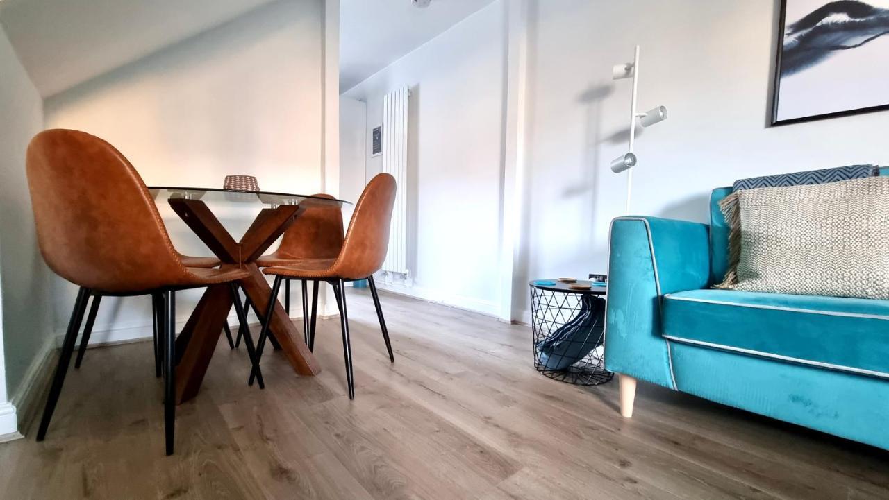 Quay House By Switchback Stays With Free Parking 카디프 외부 사진